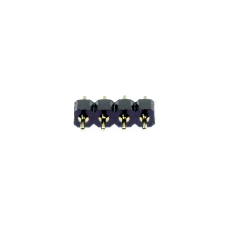 Male-male connector for female RGB connector